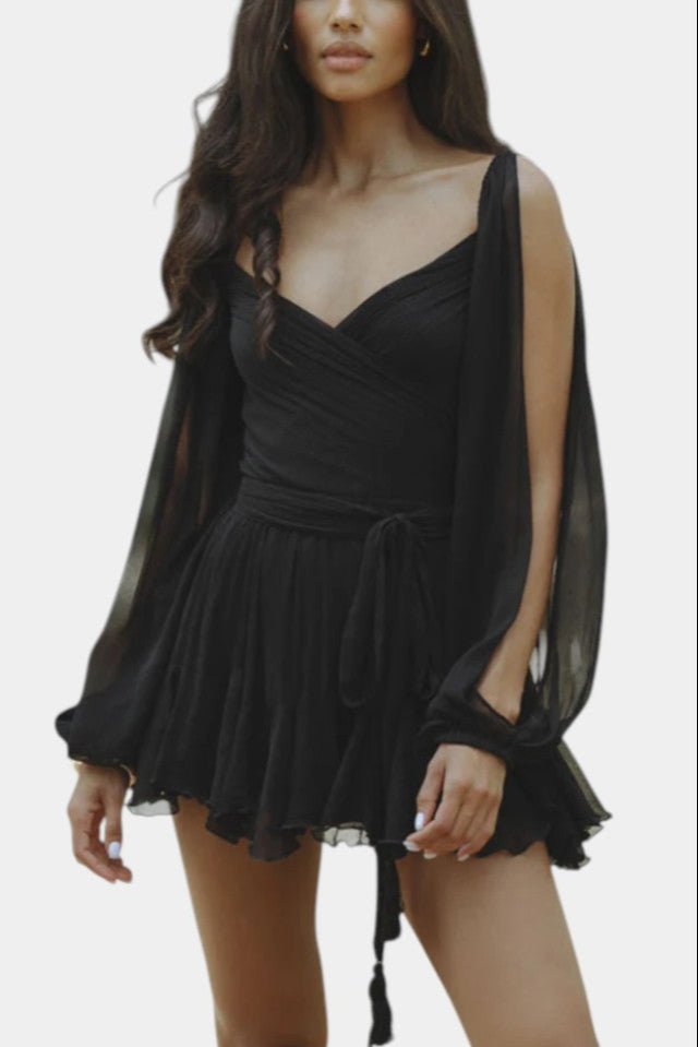 Coqueta Vestido Mini Skylar Con Escote V Y Mangas Vaporosas