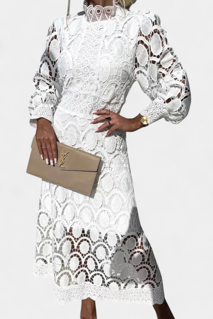 Vestido Midi Encaje Bordado Cuello Alto Privée Con Encanto