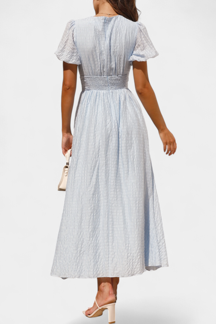 Vestido Maxi Seda Coqueto Con Escote V Y Mangas Abullonadas