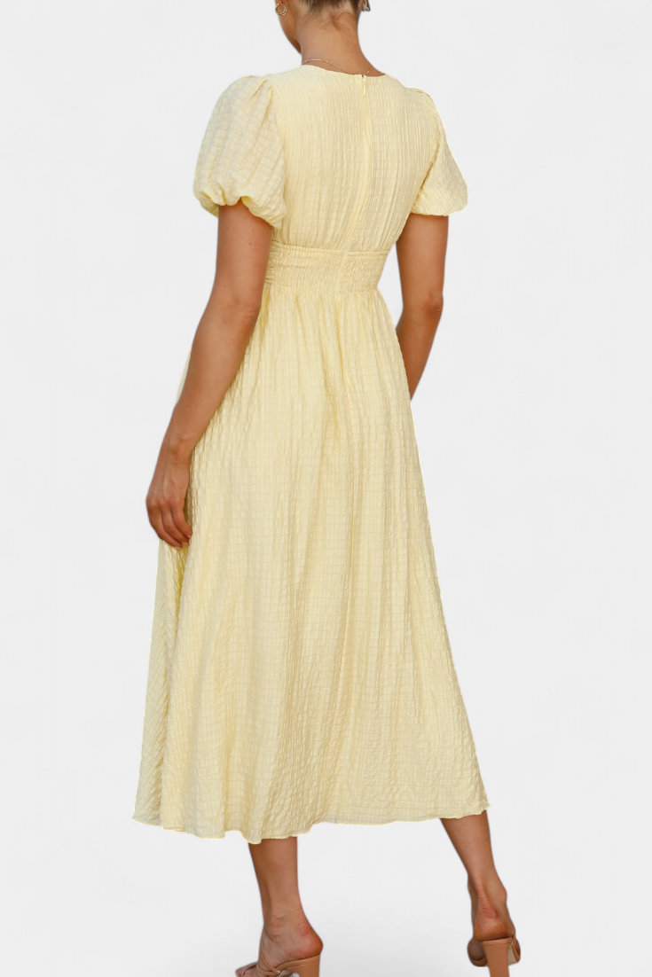 Vestido Maxi Seda Coqueto Con Escote V Y Mangas Abullonadas