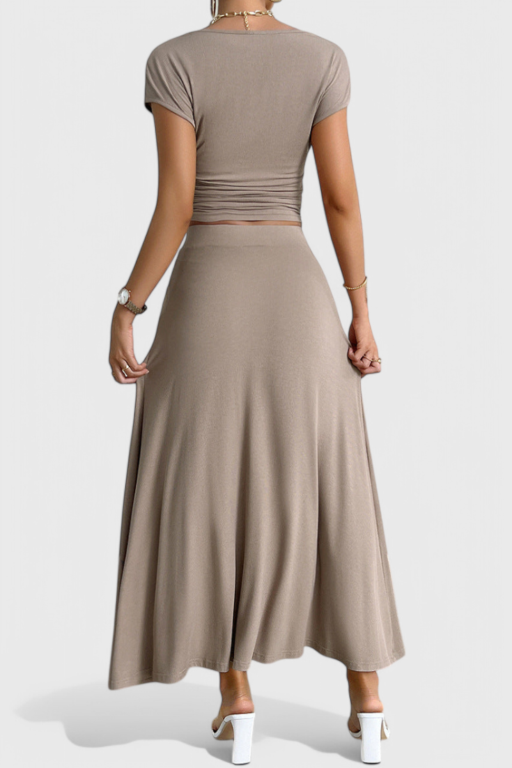 Conjunto Anastasia Top Corto Fruncido Y Falda Fluida