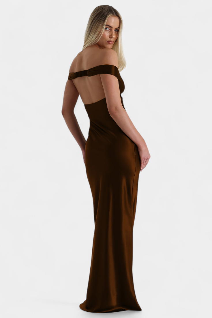 Vestido Cola de Pez Deslumbra Blerina Lujo Escote Corazón