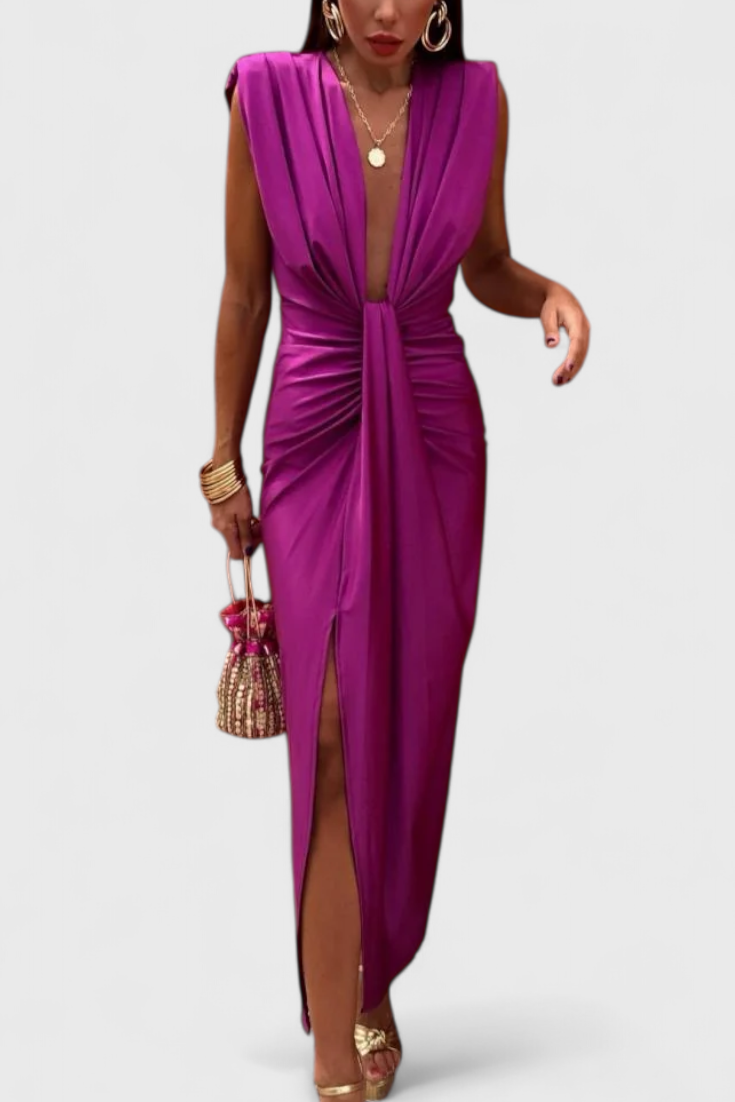 Vestido Midi Fruncido Con Escote Profundo Coqueta Atractiva