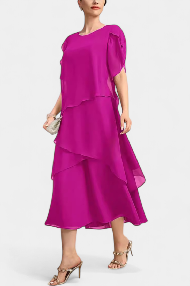 Vestido de Chiffon Silueta Flotante y Capas Asimétricas