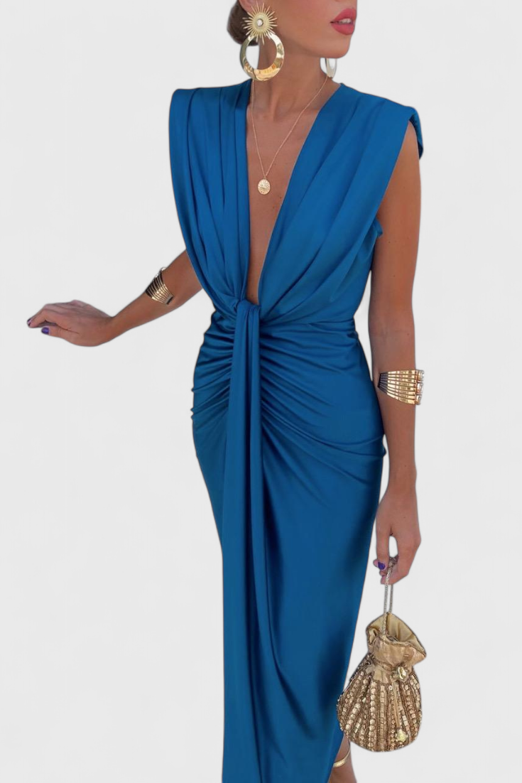 Vestido Midi Fruncido Con Escote Profundo Coqueta Atractiva