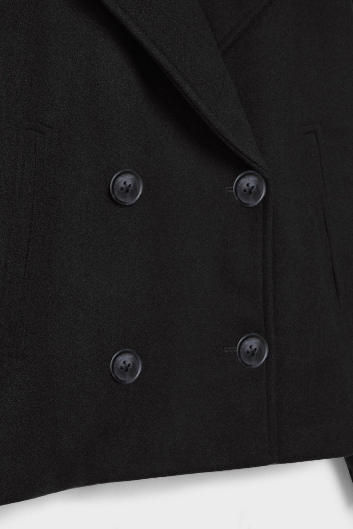 Chaqueta Destiny Corta Con Doble Botonadura Muy Chic