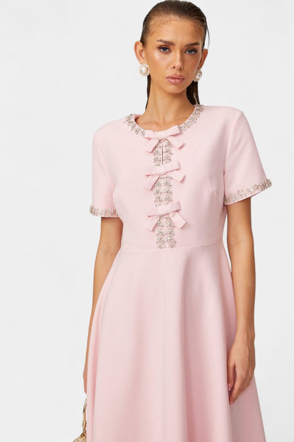 Vestido Midi Acampanado con Lazo Cristal Exclusivo Brillo