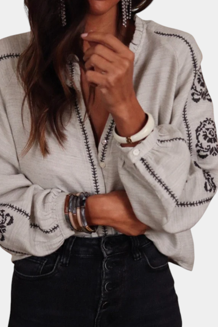 Top Amara de Lino con Bordados Artesanales Chic Exclusiva