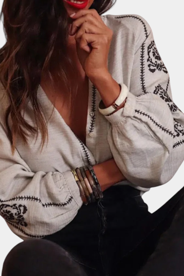 Top Amara de Lino con Bordados Artesanales Chic Exclusiva