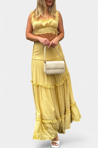 Conjunto Top Elegante Con Encaje Falda Maxi Con Encanto