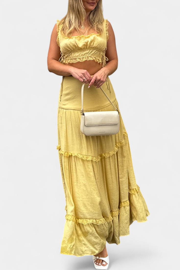 Conjunto Top Elegante Con Encaje Falda Maxi Con Encanto