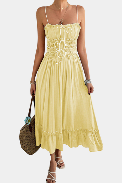 Vestido Luz Aline Con Tirantes Y Dobladillo Rizado Juguetón