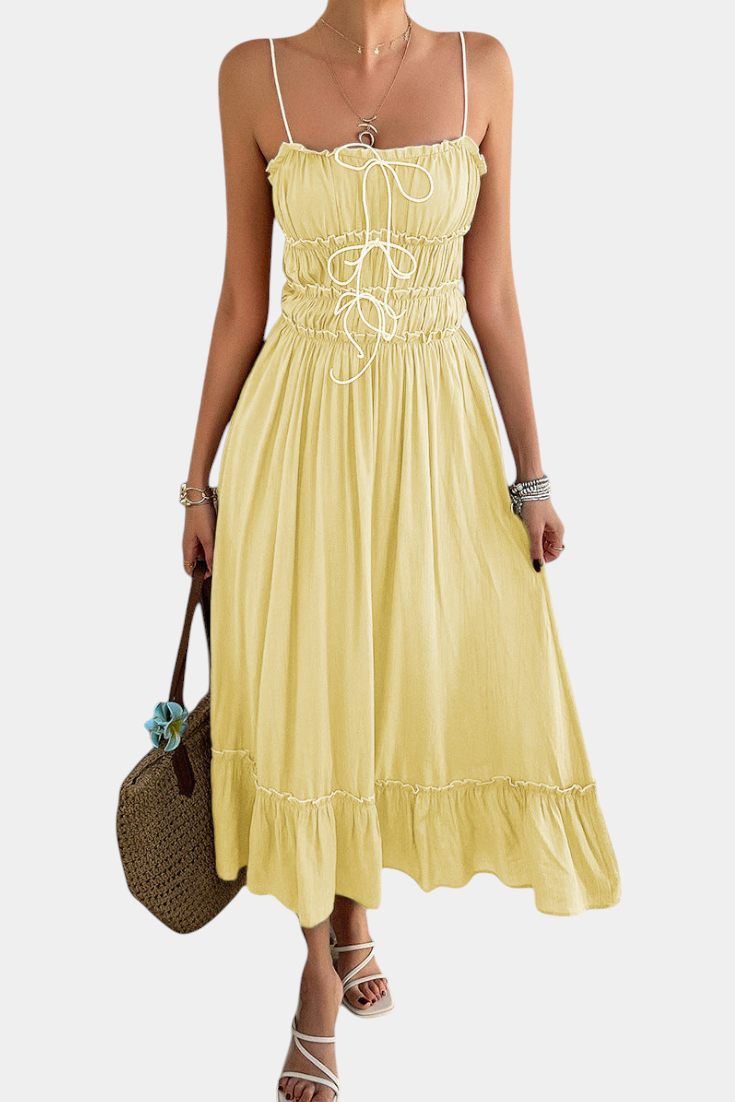 Vestido Luz Aline Con Tirantes Y Dobladillo Rizado Juguetón