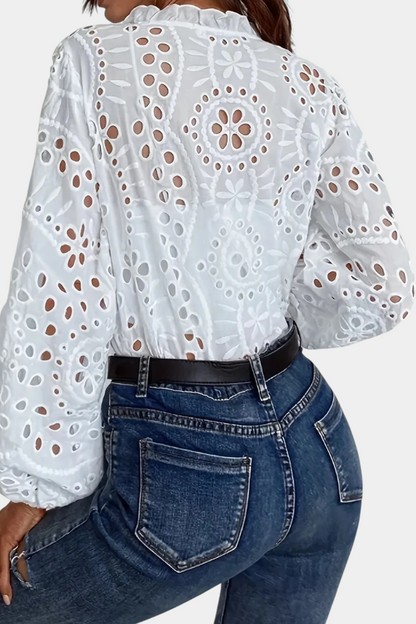 Blusa Alba Bohemia Encaje Ligero Con Ojal Bordados Florales