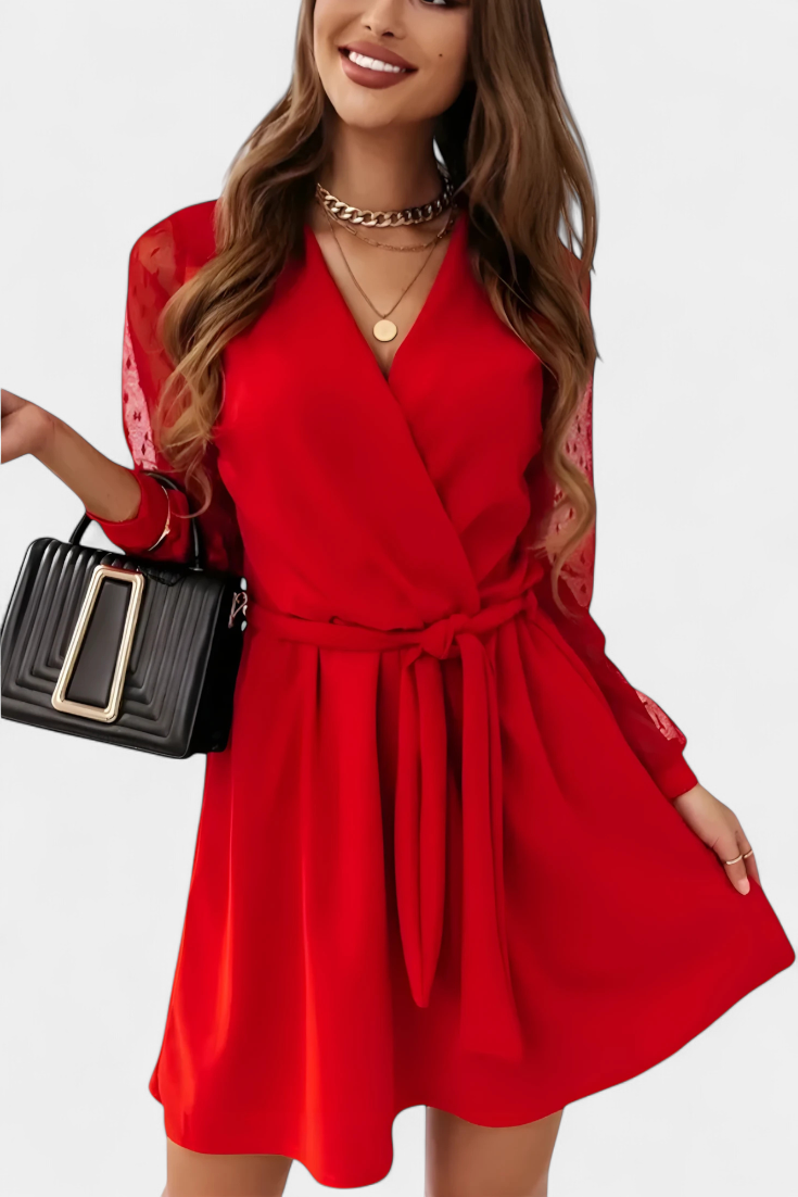 Vestido Mini Elegante Con Escote Exclusivo Y Coqueto