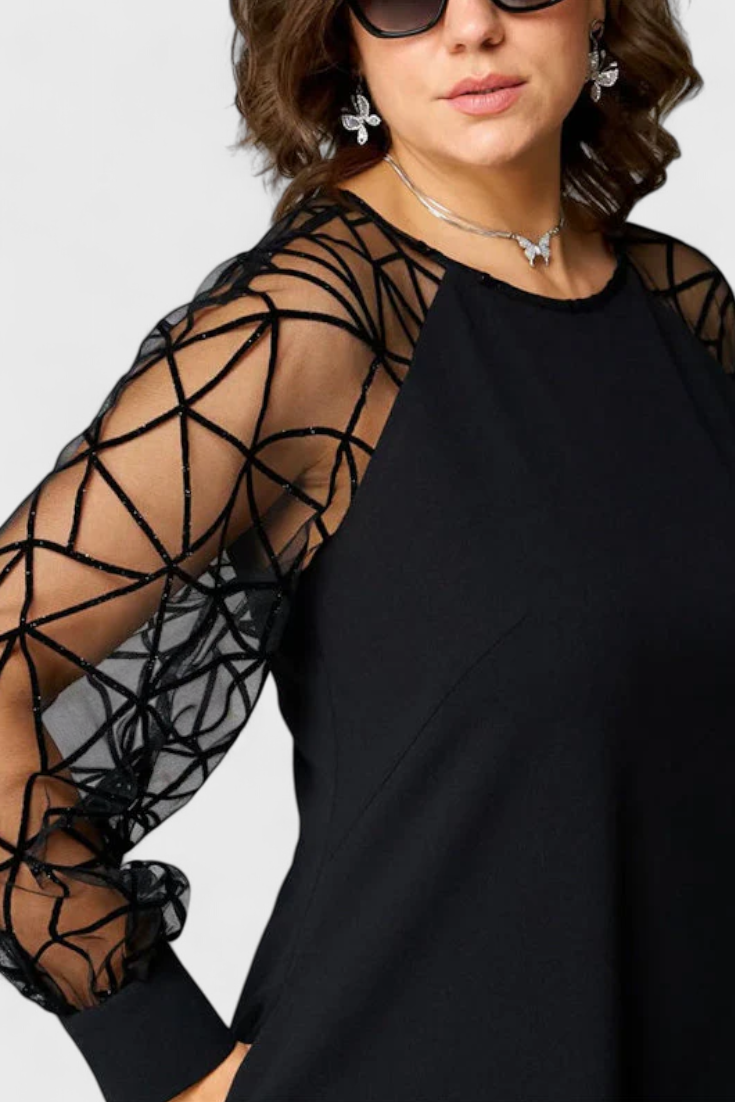 Vestido Negro con Mangas de Malla Colección Premium Pícaro