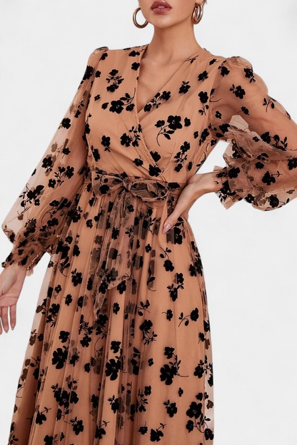 Iolanda Vestido Maxi Encaje Floral con Mangas Linterna