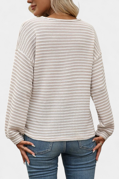 Top Rayas Acanaladas Con Cuello En V Botones Chic Exclusiva